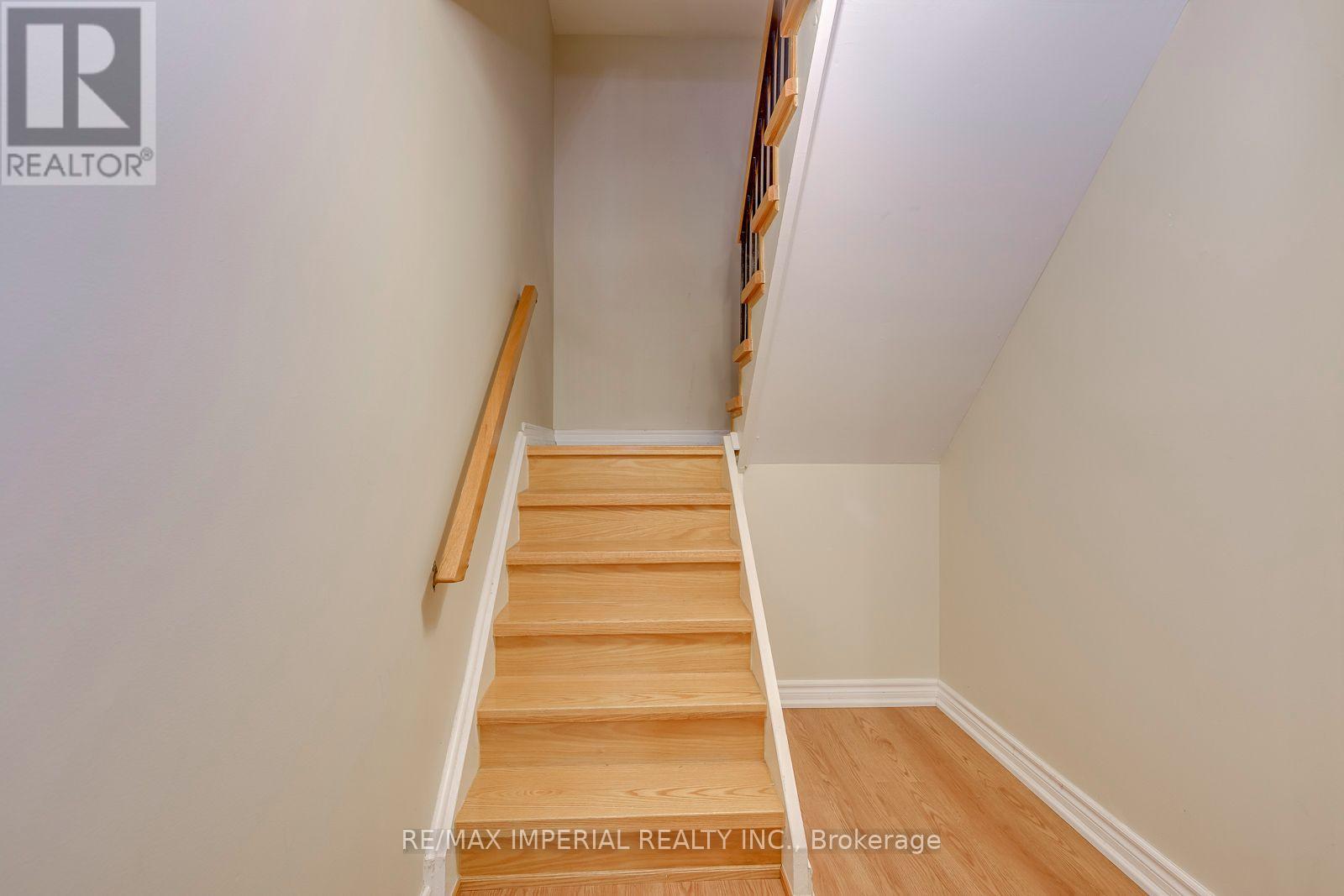 6100 Wabukayne Court — photo 28