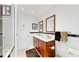 298 Lakeshore Road E, Mississauga, ON L5G1H2 Photo 38
