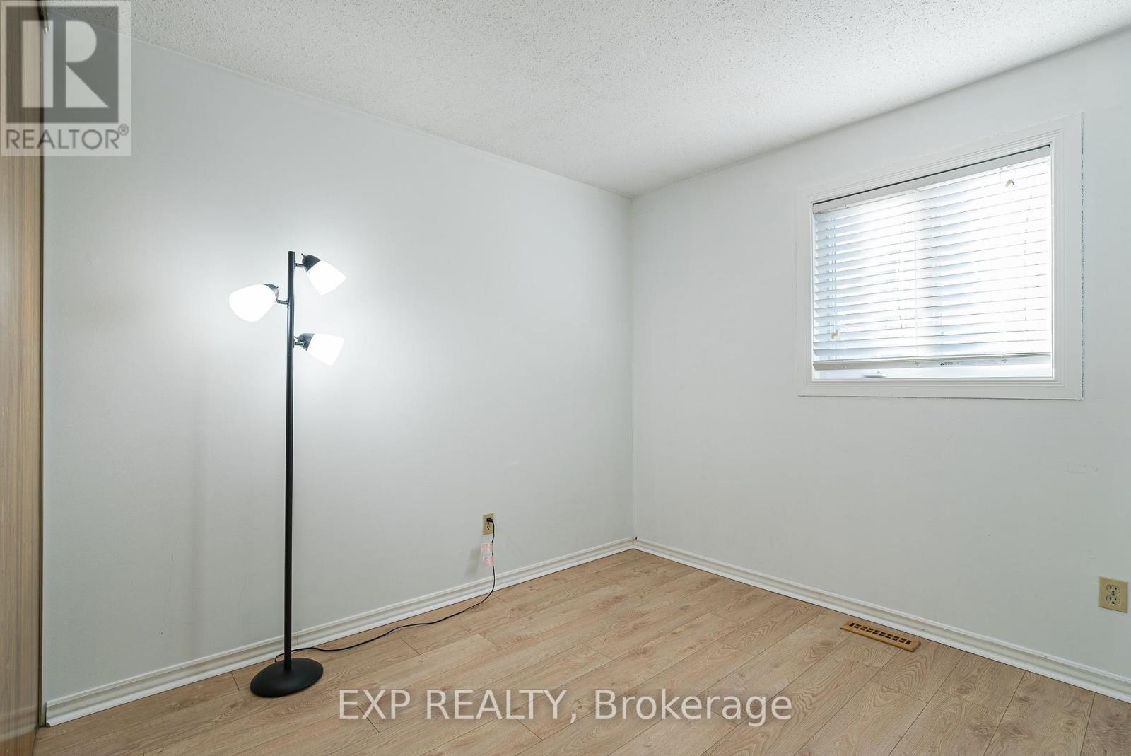 1237 CEDARCROFT CRESCENT - Image 26