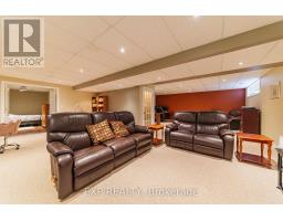 1496 Queensdale Avenue, Ottawa, ON K1T4G3 Photo 18