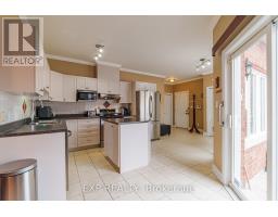 1496 Queensdale Avenue, Ottawa, ON K1T4G3 Photo 8