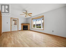 Bathroom - 800 Pinegrove Crescent, Petawawa, ON K8A7E5 Photo 11