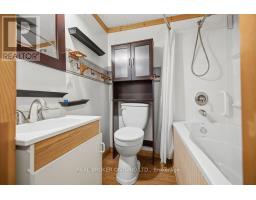 800 Pinegrove Crescent, Petawawa, ON K8A7E5 Photo 19