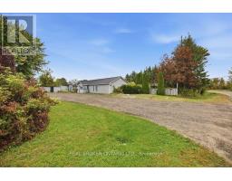 800 Pinegrove Crescent, Petawawa, ON K8A7E5 Photo 32