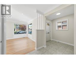 Living room - 2007 Dorval Avenue, Ottawa, ON K1G2N6 Photo 6