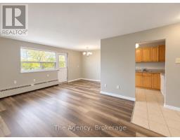 203 - 45 Paisley Boulevard W, Mississauga, ON L5B1E4 Photo 7
