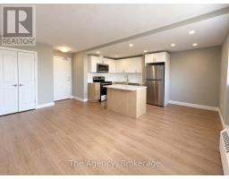 305 - 45 Paisley Boulevard W, Mississauga, ON L5B1E4 Photo 7