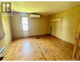 Living room - 2379 Route 510, Targettville, NB E4T1S6 Photo 12