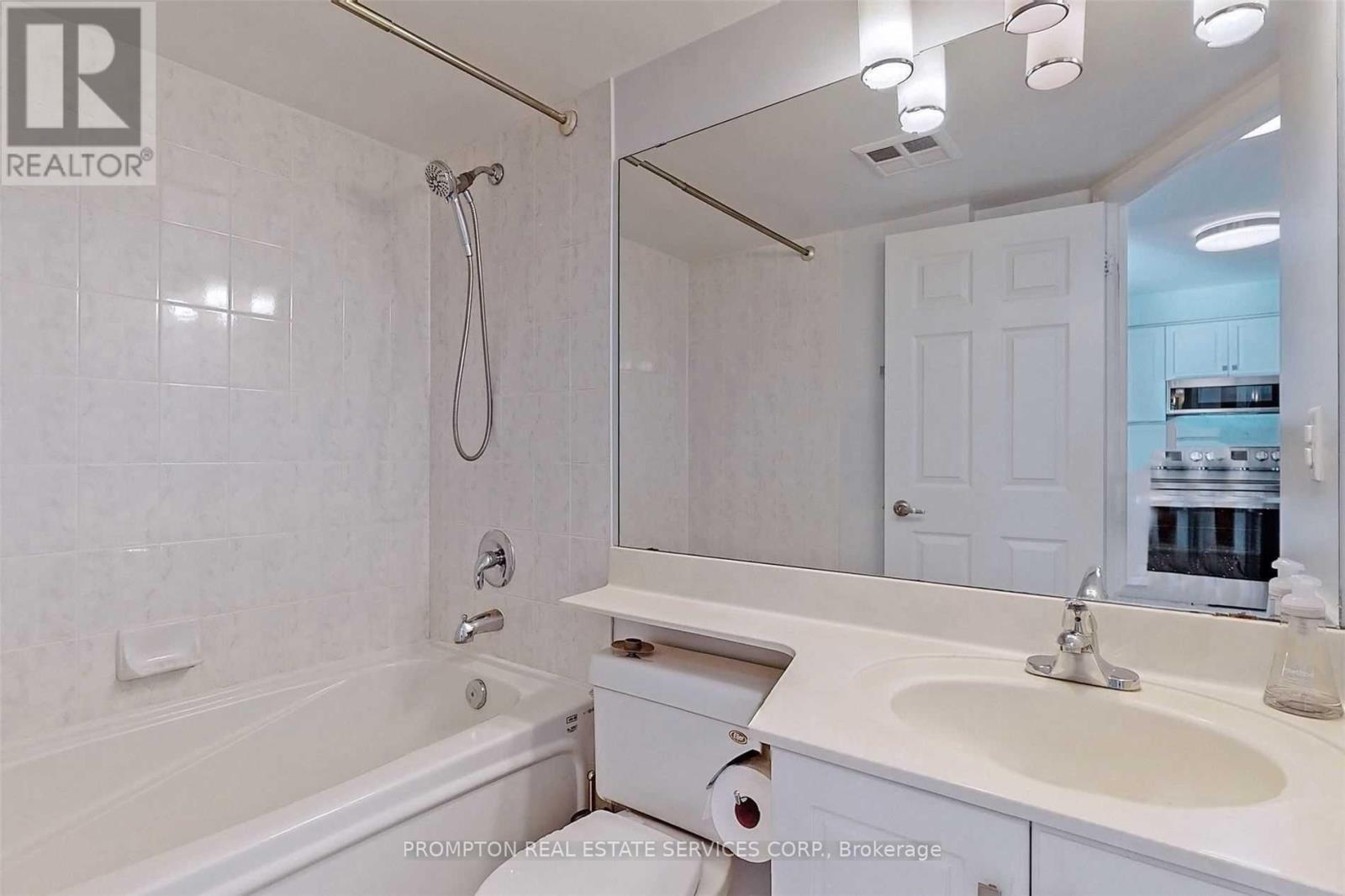 7 Lorraine Drive — photo 26