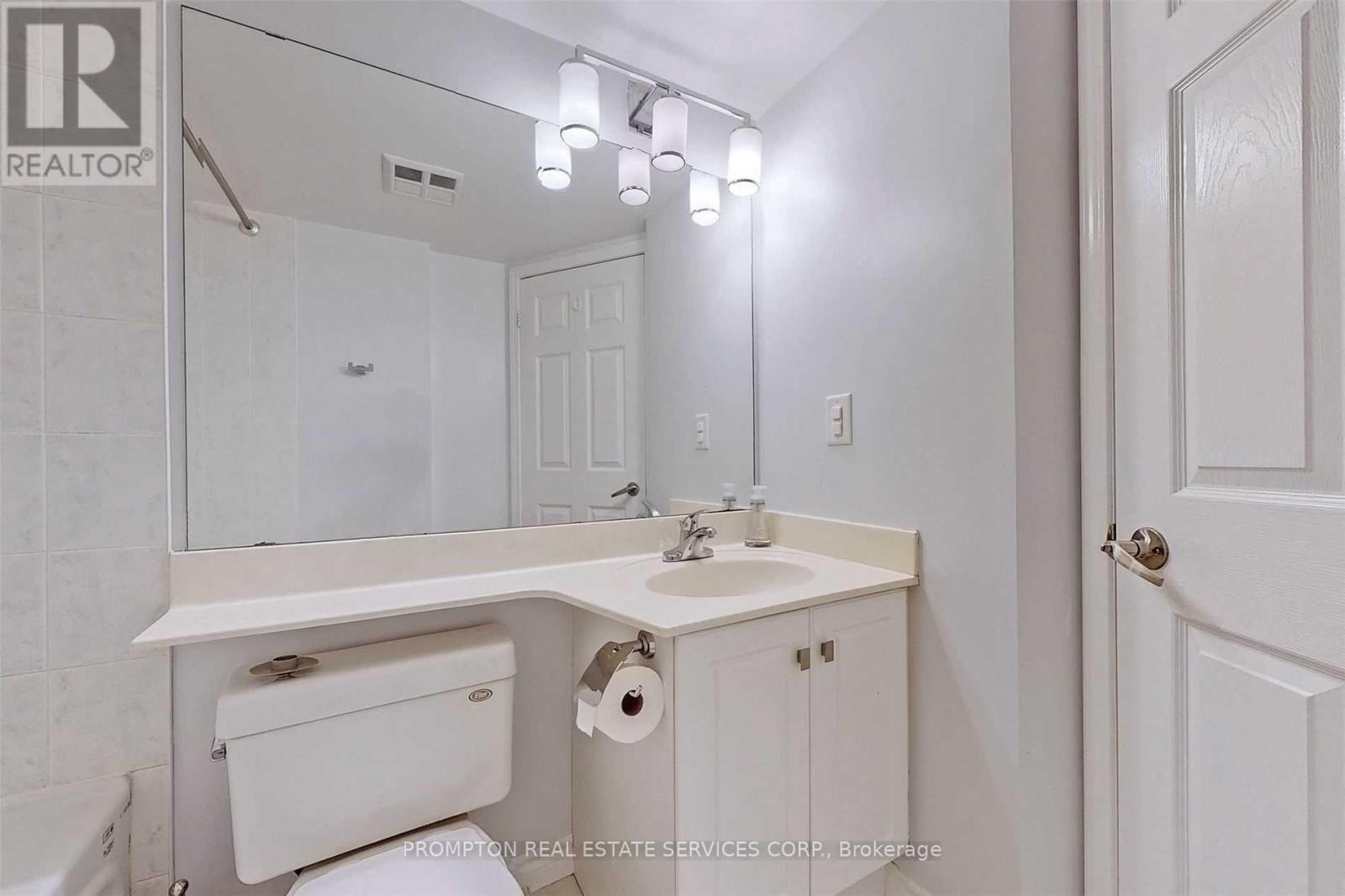 7 Lorraine Drive — photo 27