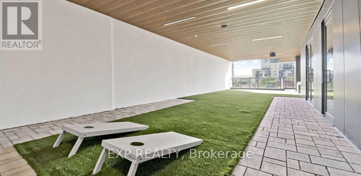 319 Jarvis Street — photo 26