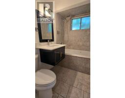 46 Collins Crescent, Aurora, ON L4G2W2 Photo 6
