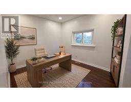 46 Collins Crescent, Aurora, ON L4G2W2 Photo 8