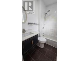 46 Collins Crescent, Aurora, ON L4G2W2 Photo 9