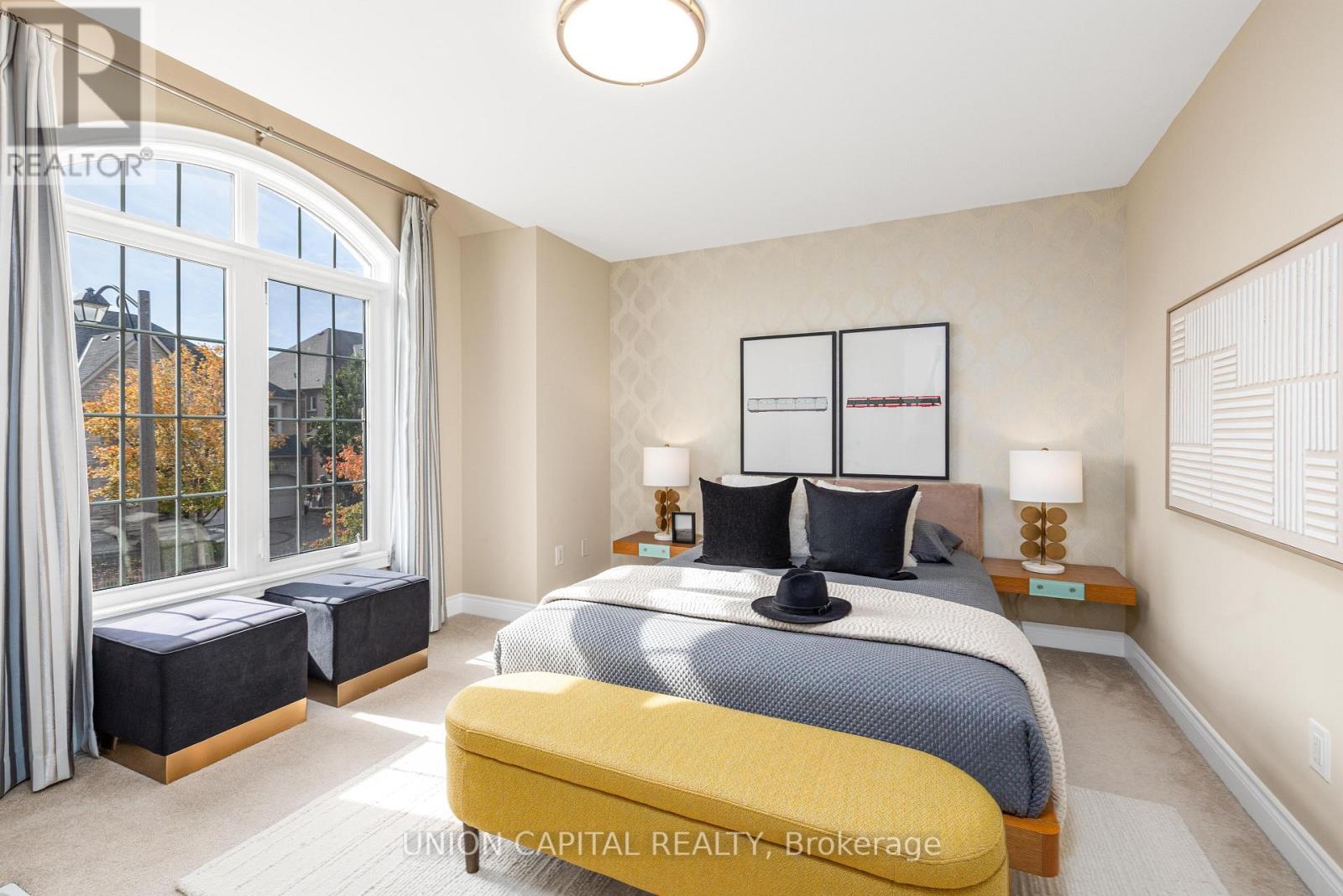 24 Royal West Road, Markham, ON photo 31