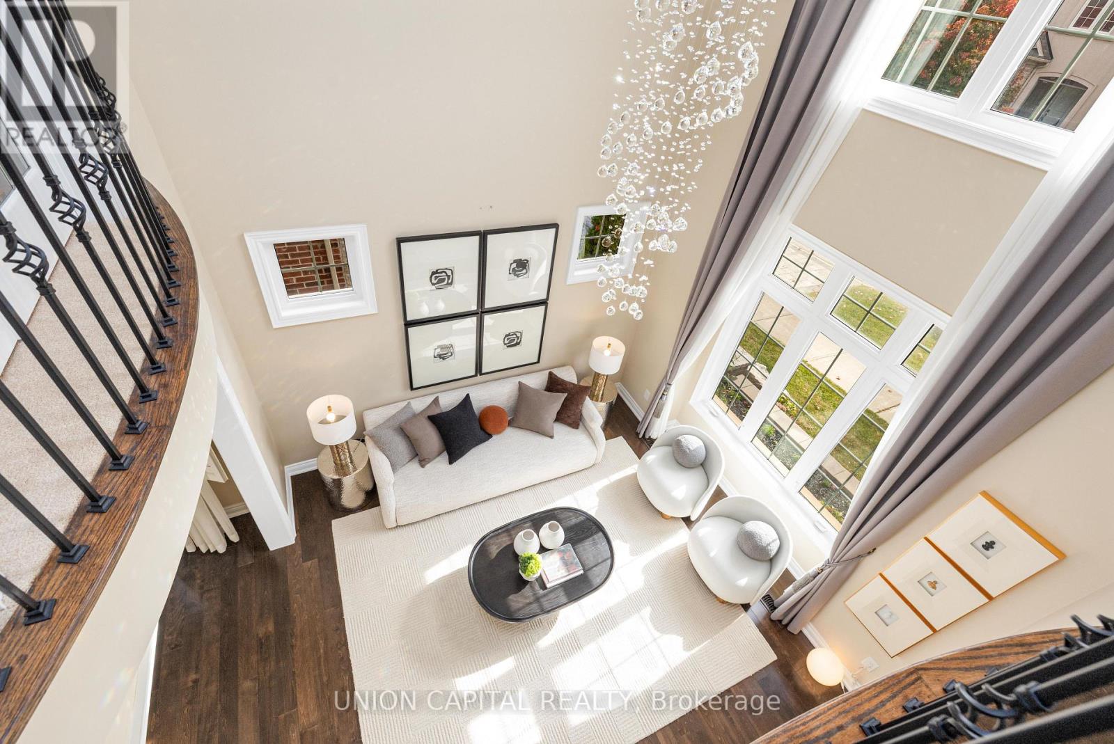 24 Royal West Road, Markham, ON photo 9