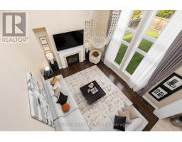 24 Royal West Road, Markham, ON L6C0L5 Photo 18