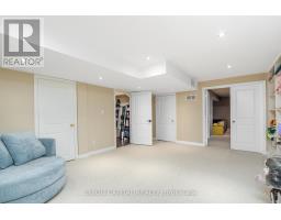 24 Royal West Road, Markham, ON L6C0L5 Photo 37