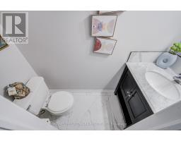 Bedroom 3 - 2 Kingshill Road, Richmond Hill, ON L4E4B1 Photo 9