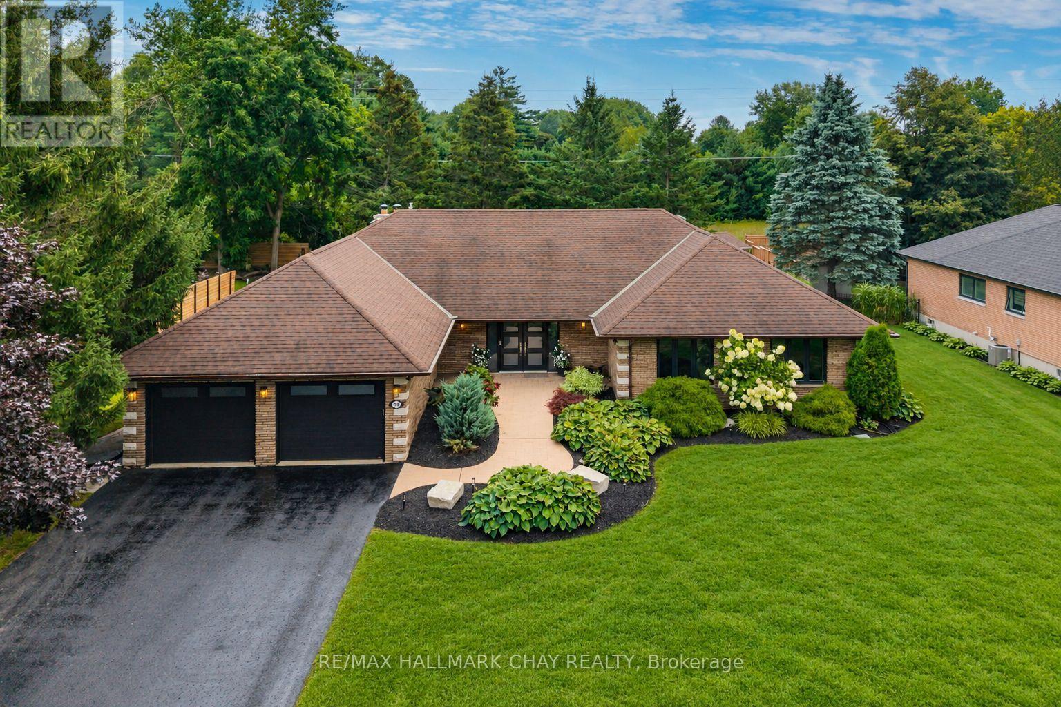 98 IDLEWOOD DRIVE - 3