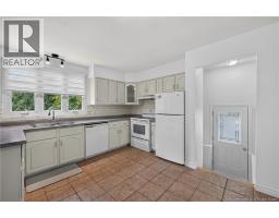 946 Francois Street, photo 5