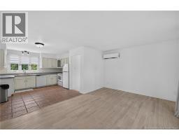 Living room - 946 Francois Street, Beresford, NB E8K1L3 Photo 10
