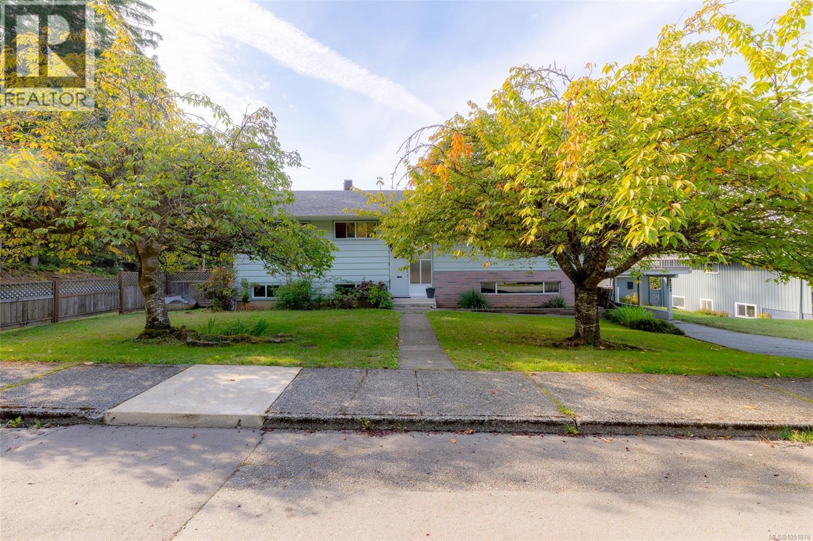 2804 16th Ave - 2
