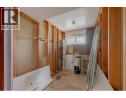 2804 16th Ave, Port Alberni, BC V9Y3A2 Photo 42