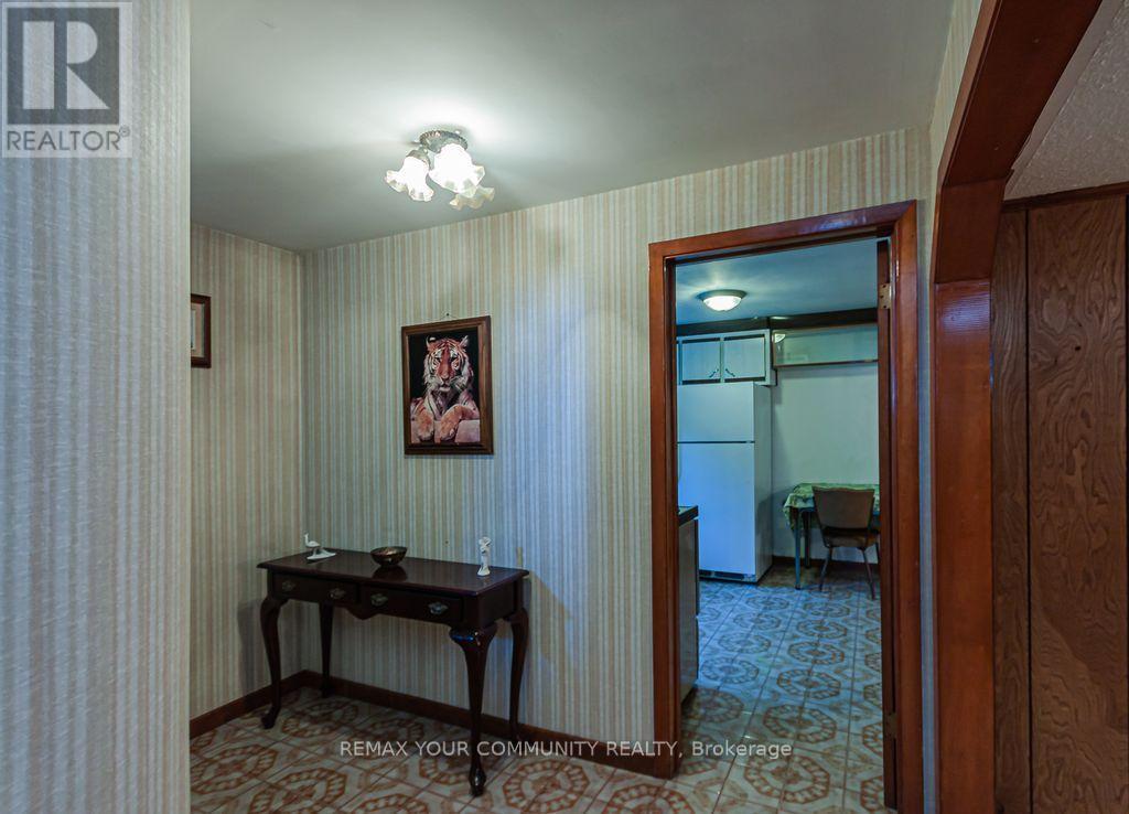 15 VALENCIA CRESCENT - 22