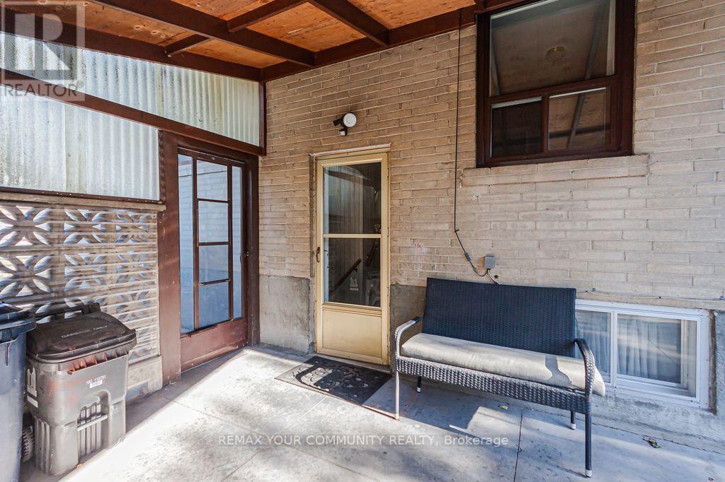 15 Valencia Crescent, Toronto, ON photo 31