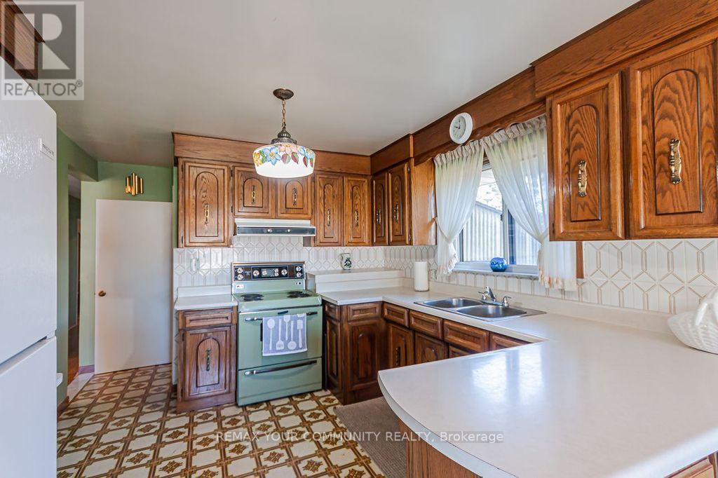 15 VALENCIA CRESCENT - 9