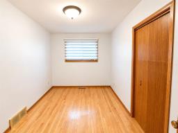 10 Bissett Crescent, Winnipeg, MB R2Y1B6 Photo 14