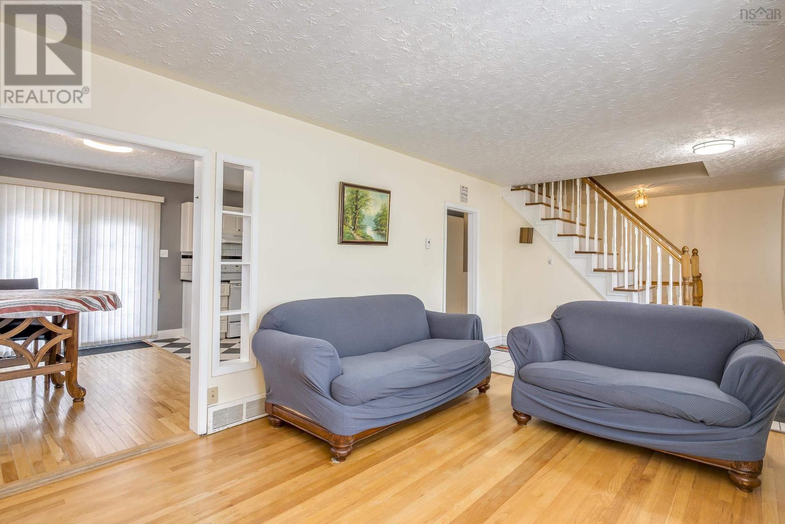 36 Erin Drive - 7