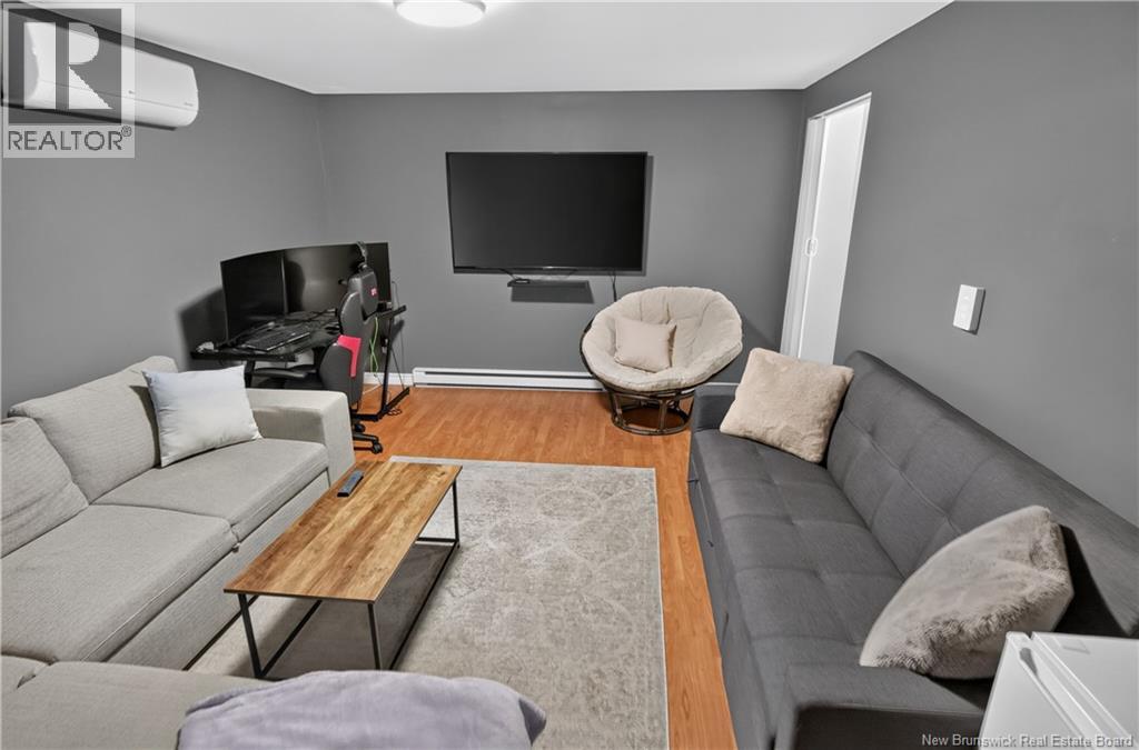 203 Twin Oaks Drive - 28