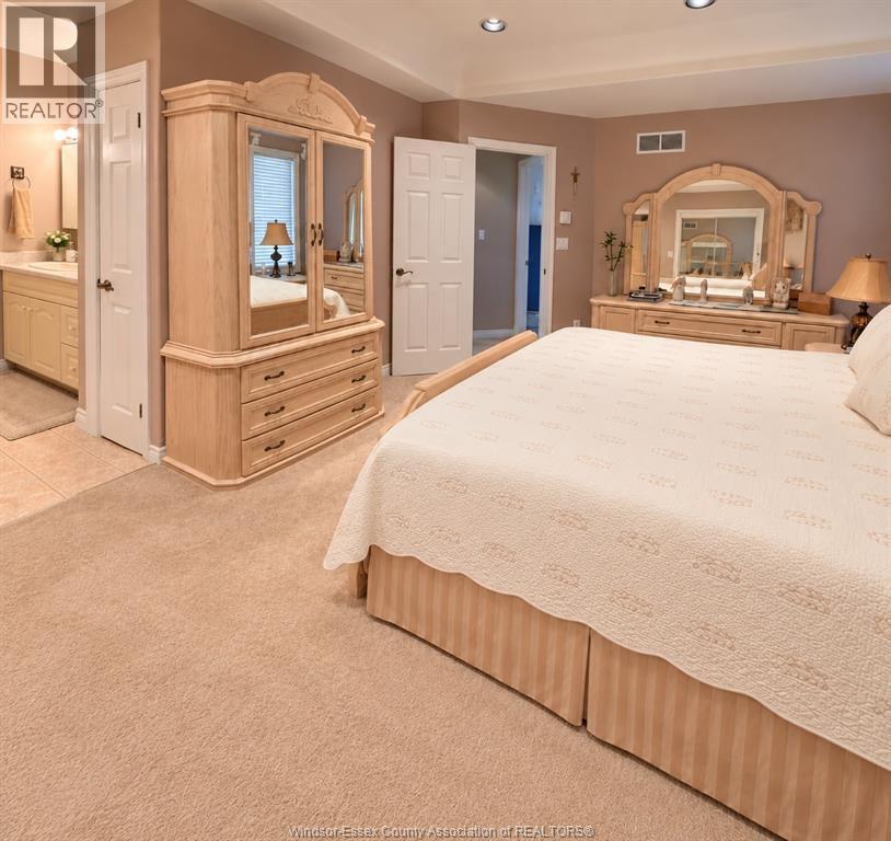 1058 NOVA DRIVE - Image 11
