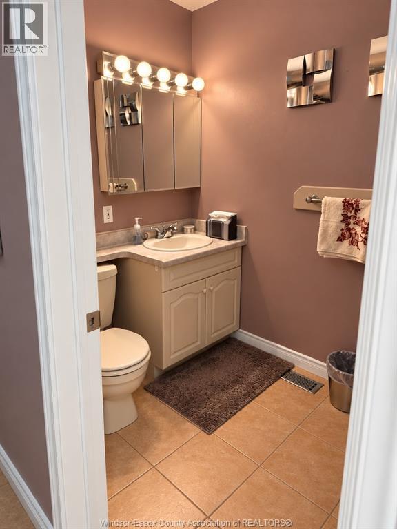 1058 NOVA DRIVE - Image 14