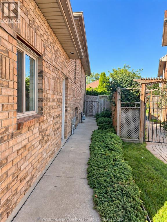 1058 NOVA DRIVE - 32