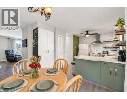 3pc Bathroom - 247 Barrett Drive, Red Deer, AB T4R1H9 Photo 12