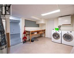 247 Barrett Drive, Red Deer, AB T4R1H9 Photo 40