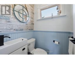 Foyer - 28 Thomas Janes Drive, London South, ON N6C2G9 Photo 12