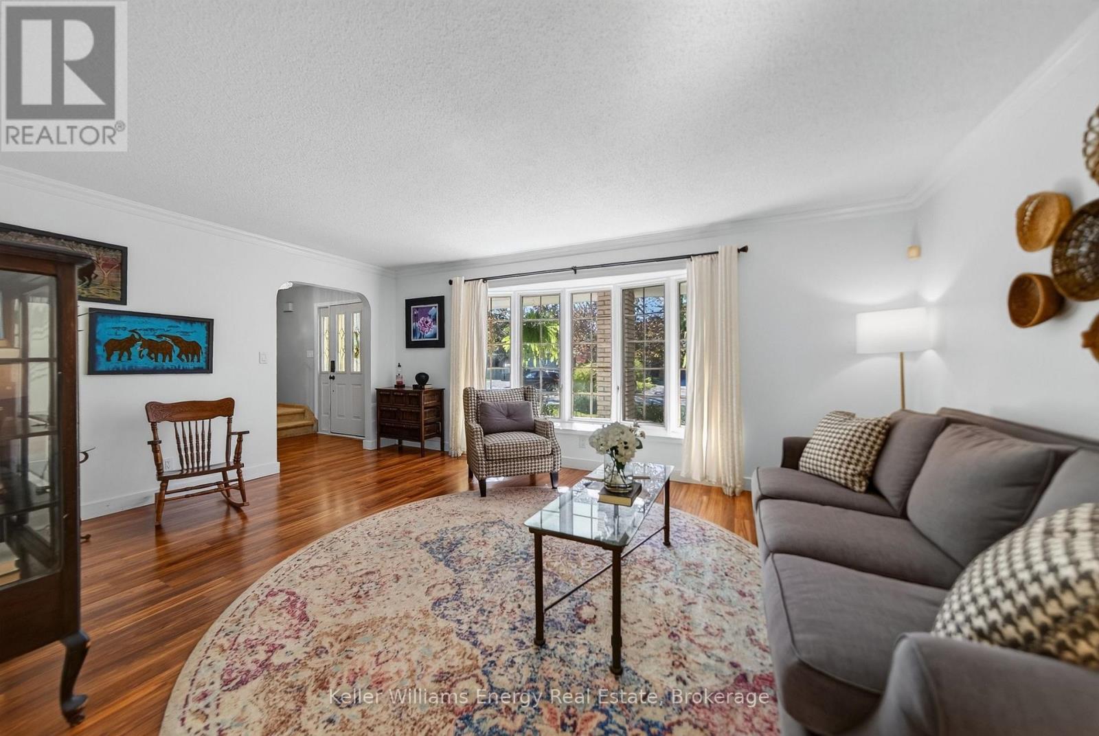 28 BRIARWOOD CRESCENT - 11