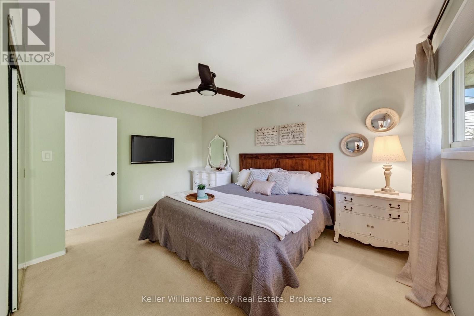 28 BRIARWOOD CRESCENT - 35