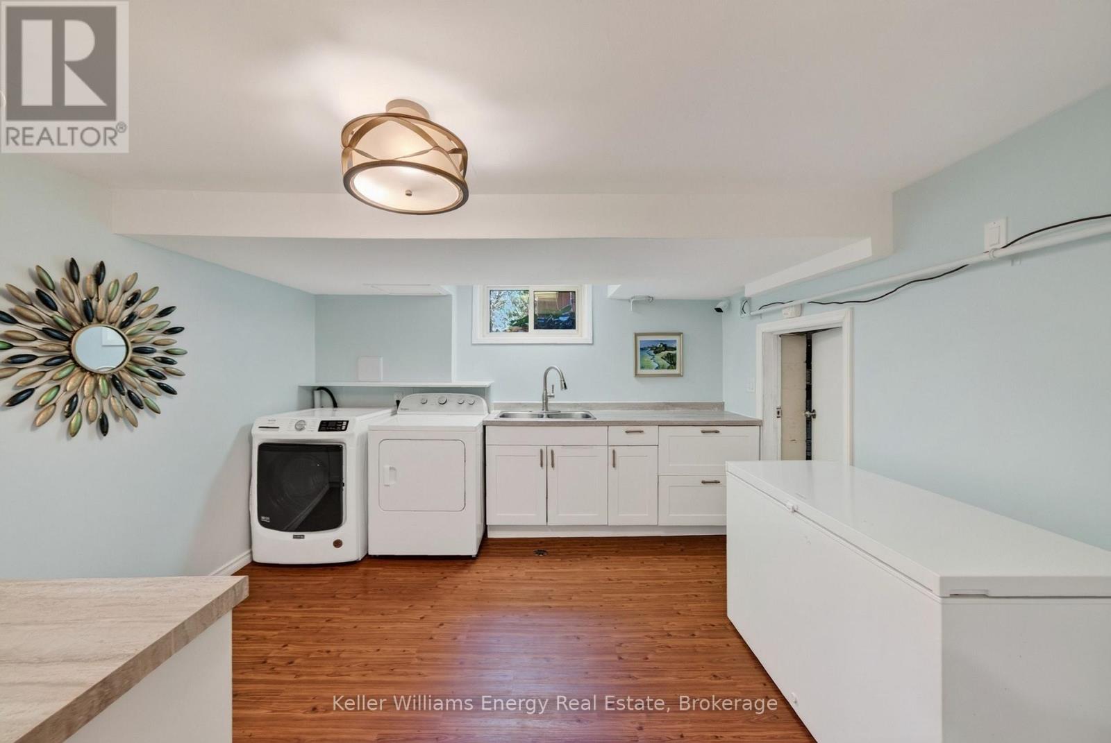 28 BRIARWOOD CRESCENT - 43