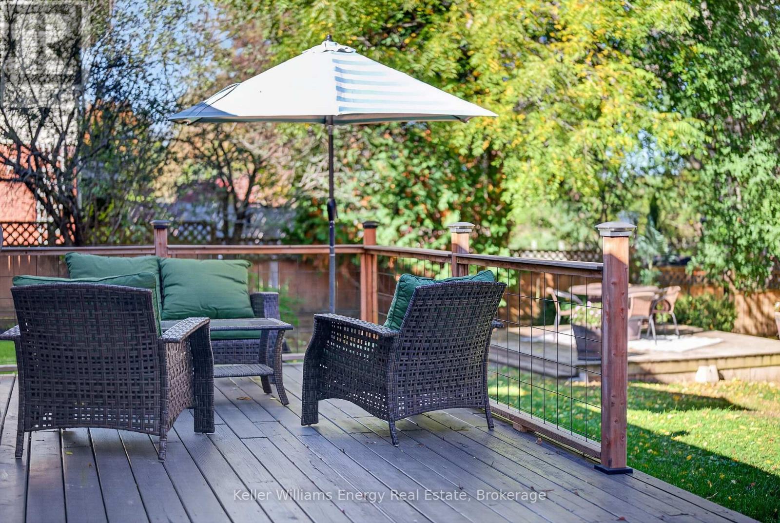 28 Briarwood Crescent, Belleville, ON photo 6
