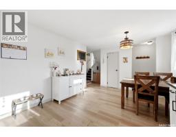 Family room - 31 Berenson Avenue, Regina, SK S4T6X4 Photo 9