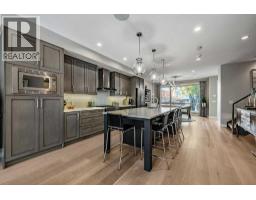 1927 44 Avenue SW - photo 5