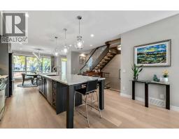1927 44 Avenue SW - photo 7