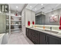 1927 44 Avenue SW - photo 20