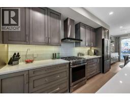 1927 44 Avenue SW - photo 6