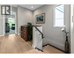 1927 44 Avenue SW - photo 15